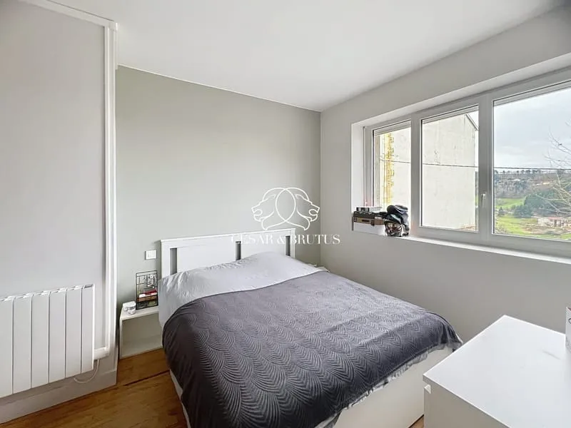 Ensemble de 3 appartements en copropriété dans un immeuble à - Photo 1