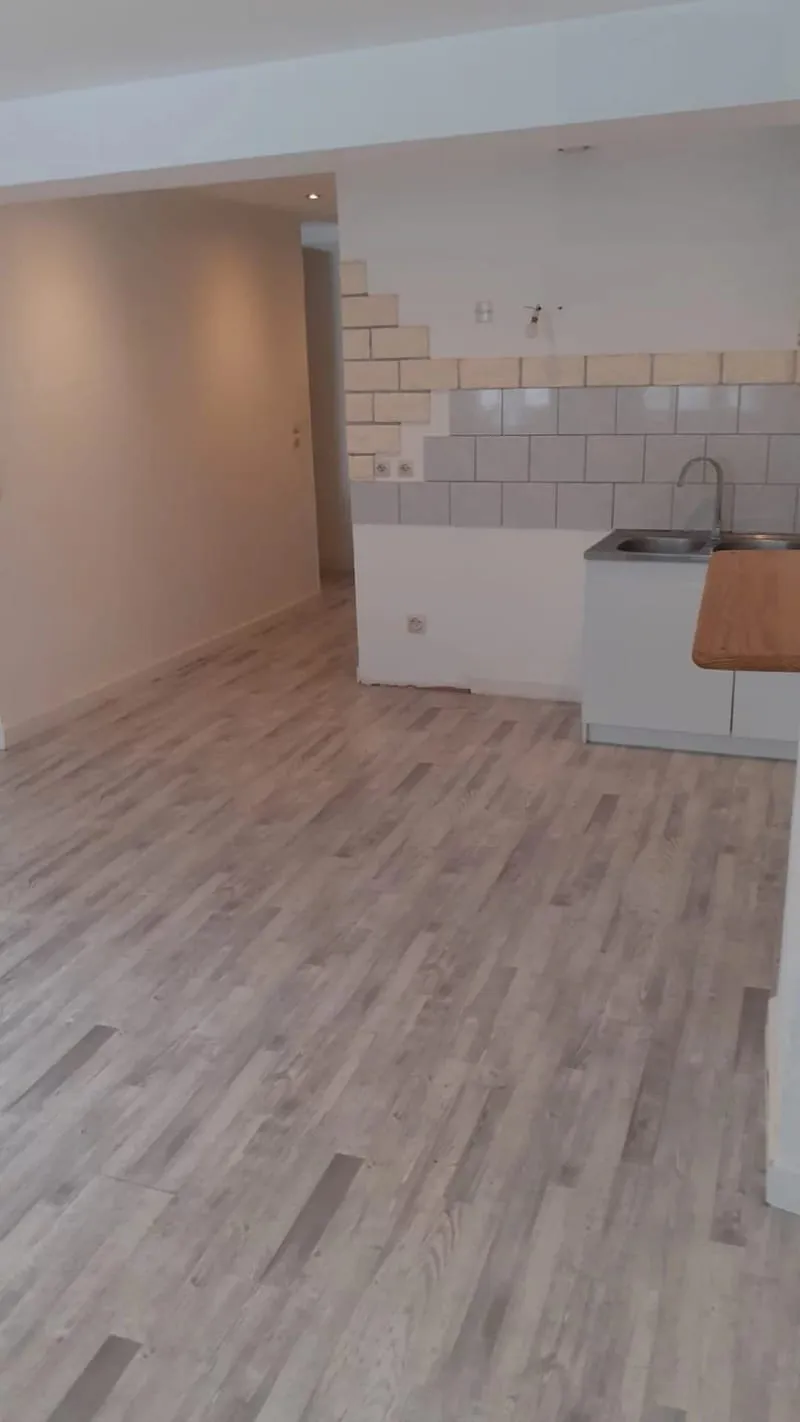 Petit immeuble de rapport composé de 2 appartements - Photo 1