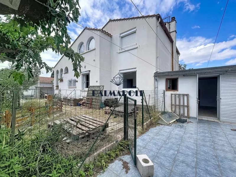 CANET maison de ville composée de 3 appartements plus garage - Photo 1