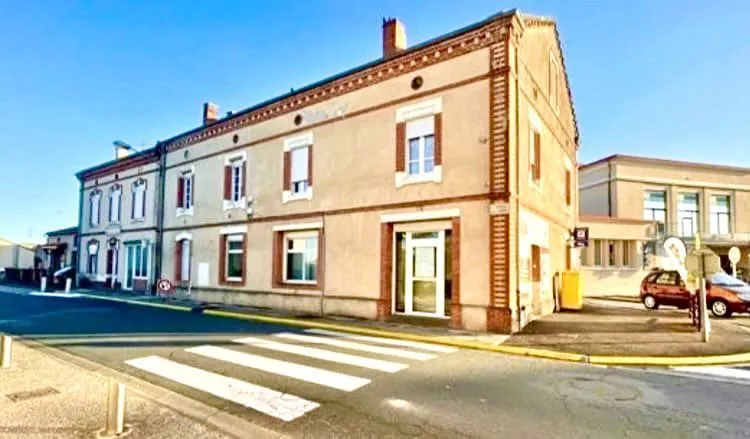Immeuble à vendre Cagnac-les-Mines - Photo 1