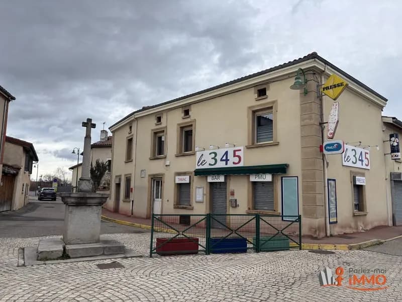 Immeuble commerce+appartements - Photo 1