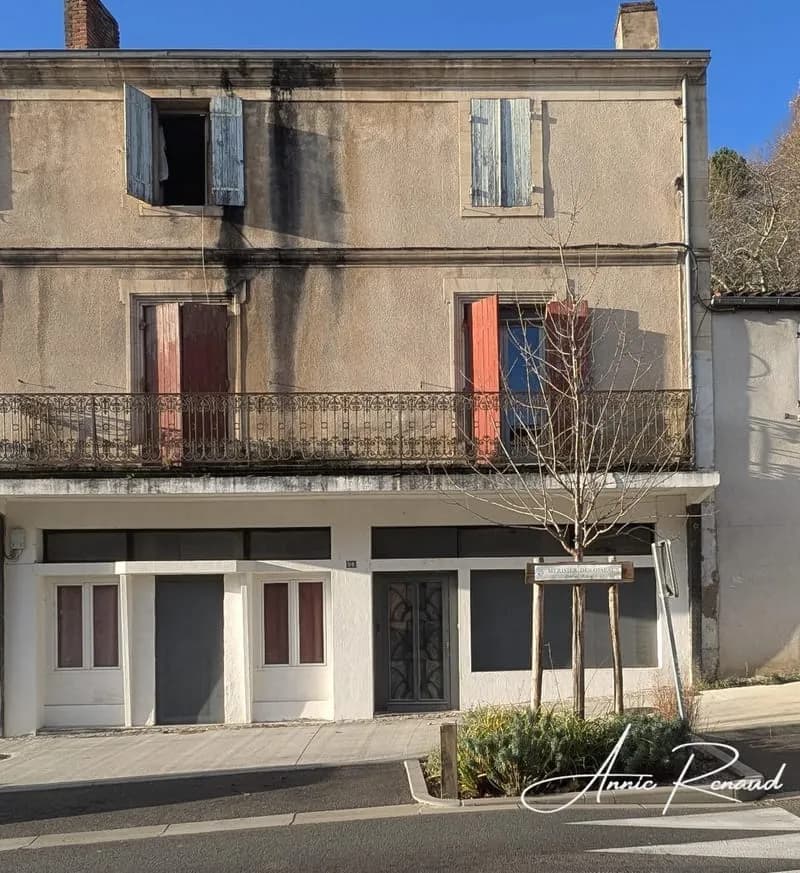 Immeuble sur 3 niveaux - Photo 1