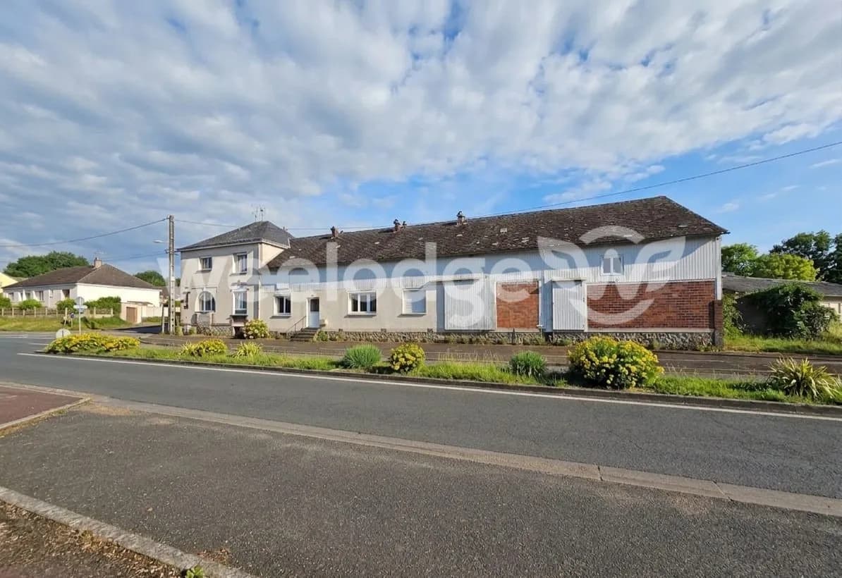 Ensemble immobilier Illiers-Combray - Photo 1