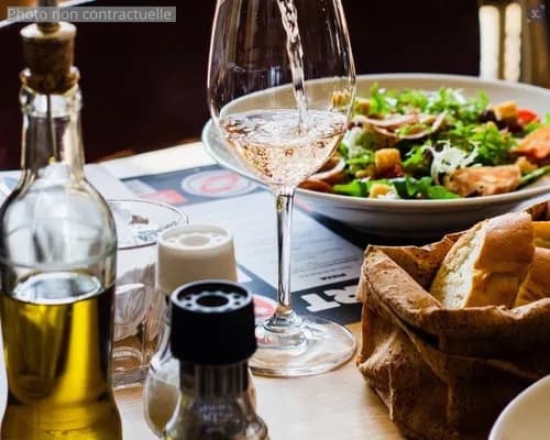 À VENDRE - ENSEMBLE IMMOBILIER RENOVÉ comprenant VASTE RESTAURAN - Photo 1