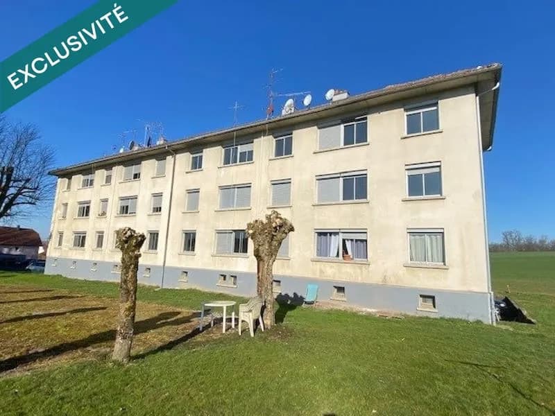 Deux immeuble de 12 appartements avec garage et cave - Photo 1