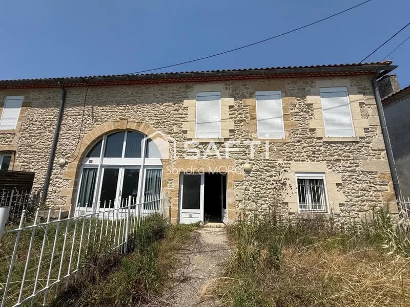 À vendre - Ensemble immobilier en pierre divisé en 4 logements - Casseuil - Photo 1