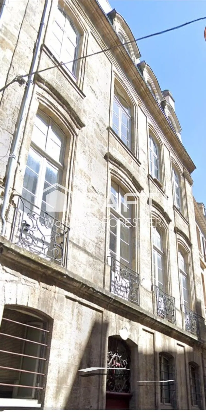 IMMEUBLE - Photo 1