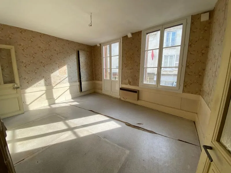 Spécial investisseur, bel immeuble de rapport à rénover - Photo 1