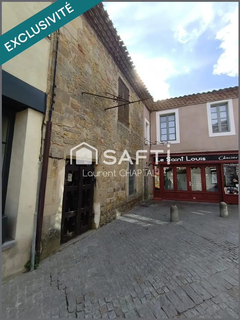 Immeuble au coeur de la cité médiévale de Carcassonne. - Photo 1