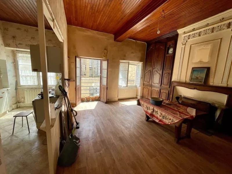 Immeuble de caractère - 415 m² - Centre Montréal-du-Gers - Fort potentiel locatif - Photo 1