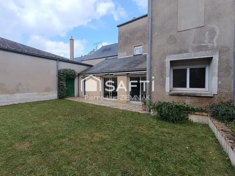 Ensemble immobilier divisible Meslay-du-Maine - Photo 1
