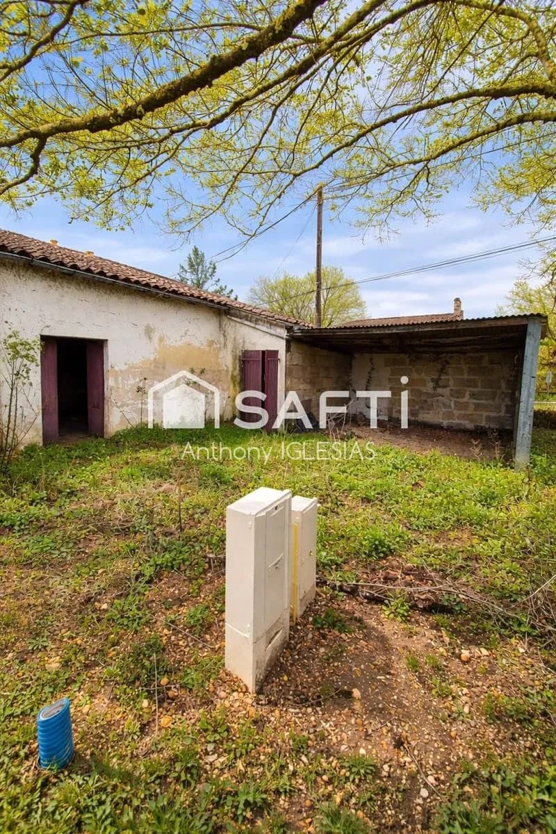Ensemble immobilier - Photo 1