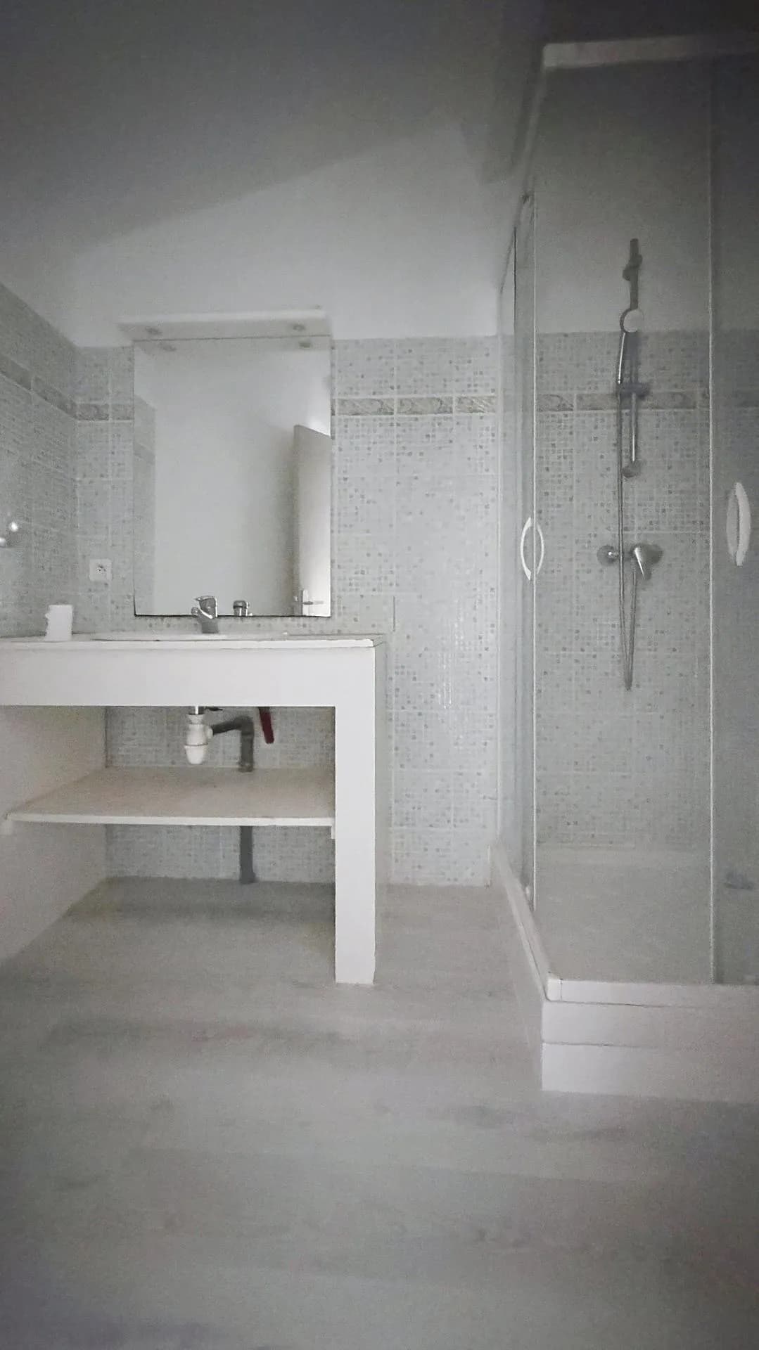 Appartement de 170 m2 neuf + local commercial - Photo 1