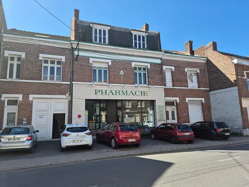 Immeuble Harnes SU de 523 m2 sur parcelle de 1899m² - Photo 1