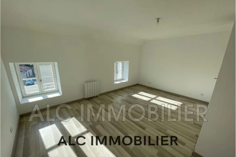 Immeuble 6 pièces - 114 m² - Sées - Photo 1
