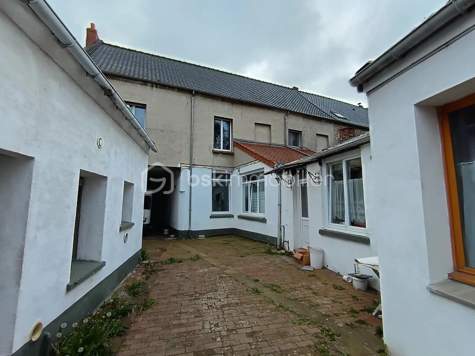 Immeuble 5 pièces 190 m² - Photo 1