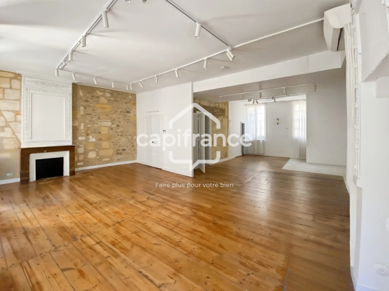 Immeuble 8 pièces 245 m² - Photo 1