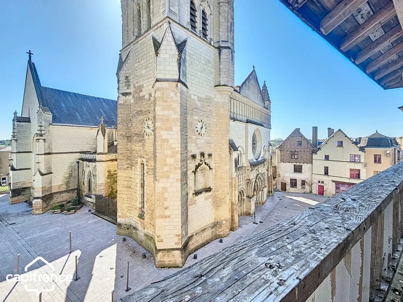 Immeuble 11 pièces 330 m² - Photo 1