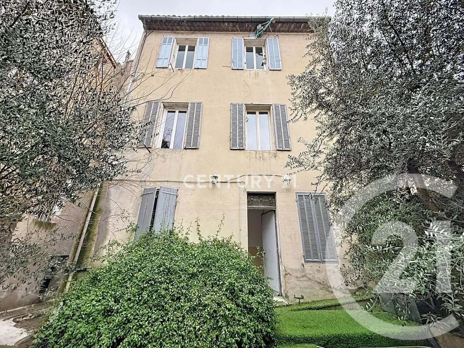 Immeuble de rapport 177 m² - Photo 1