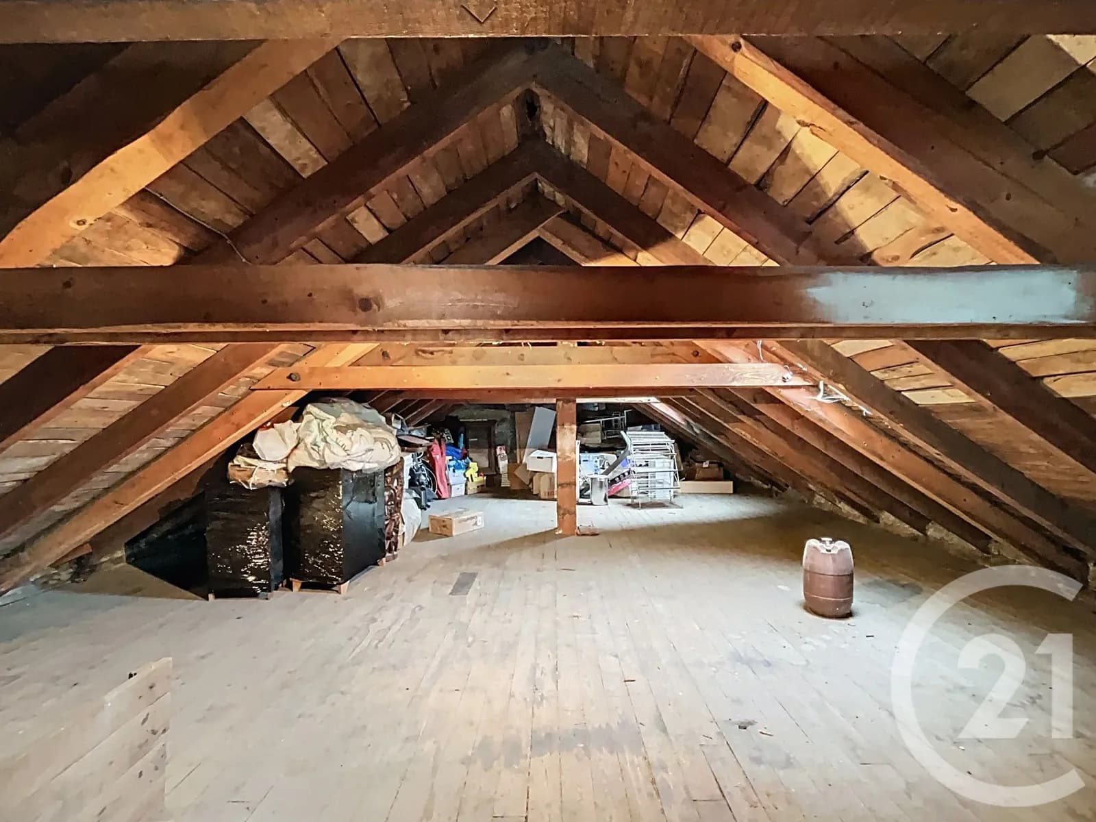 Immeuble 426 m² - Photo 1