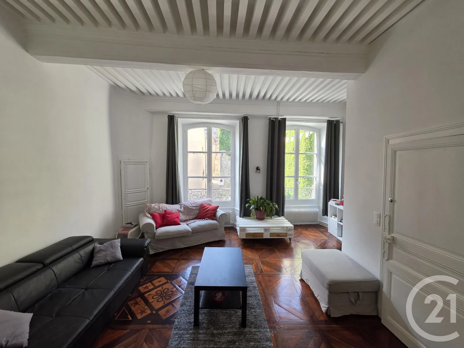 Immeuble de rapport 177 m² - Photo 1