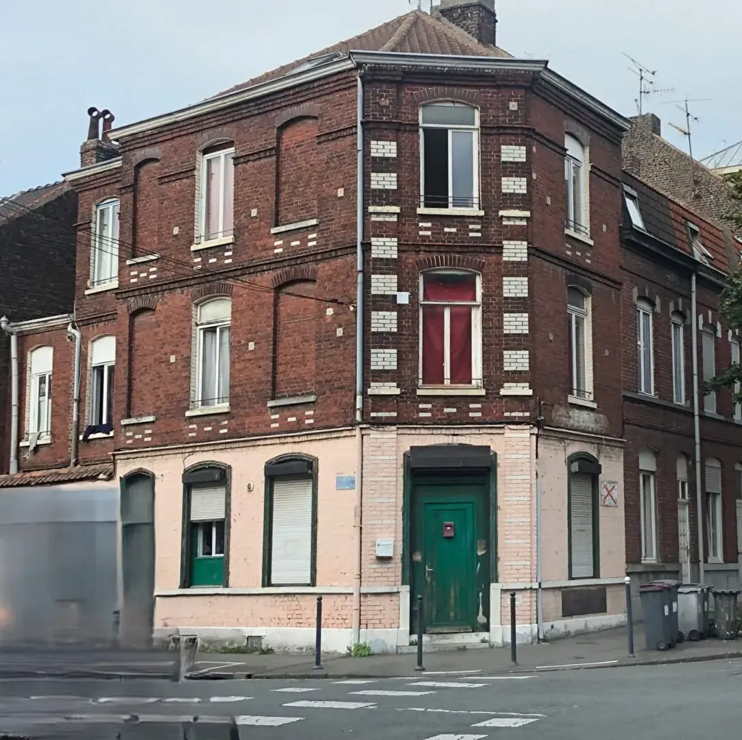Immeuble de rapport 9 pièces 124 m² - Photo 1