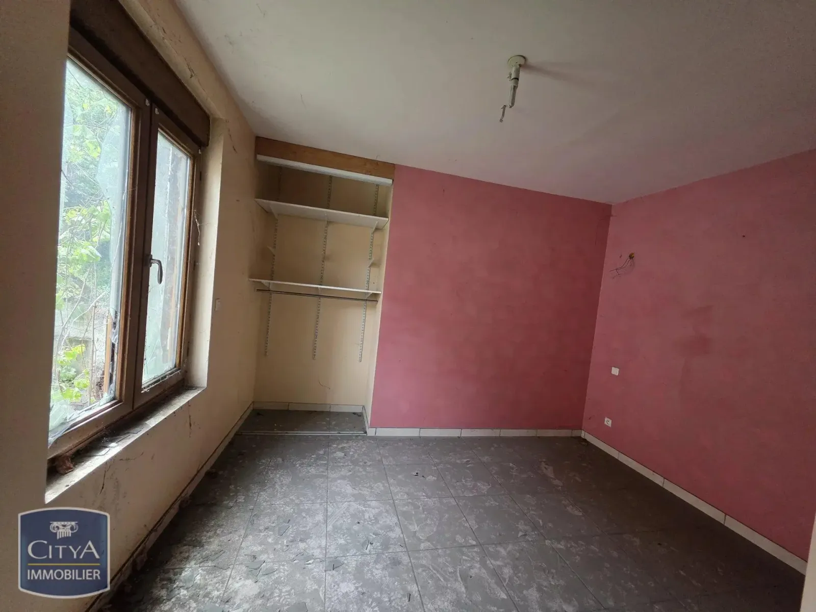 Immeuble 312 m² - Photo 1