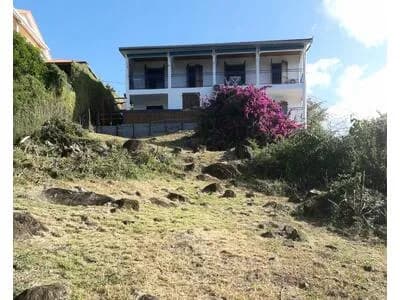 Case Pilote - Immeuble de 3 Appartements - Vue Mer - Photo 1