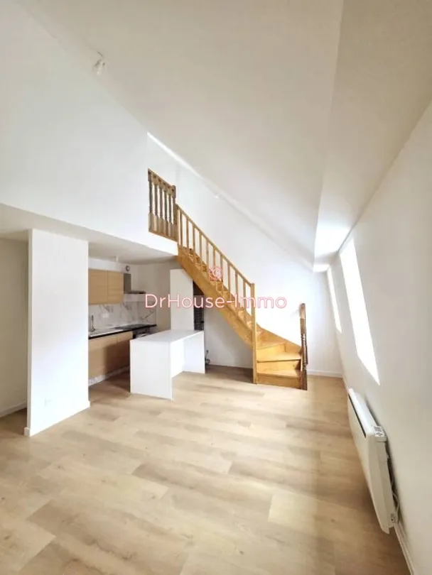 Immeuble 24 pièces 482 m² - Photo 1