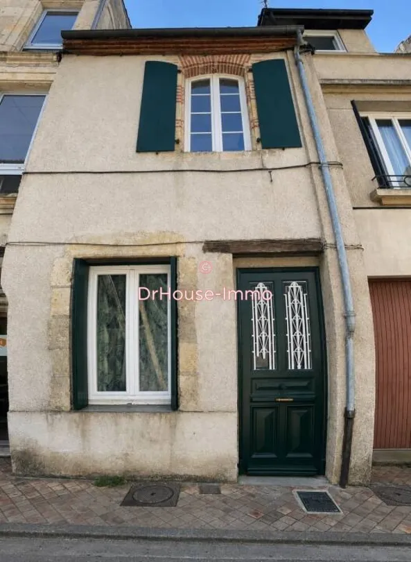Immeuble de rapport 4 pièces 200 m² - Photo 1