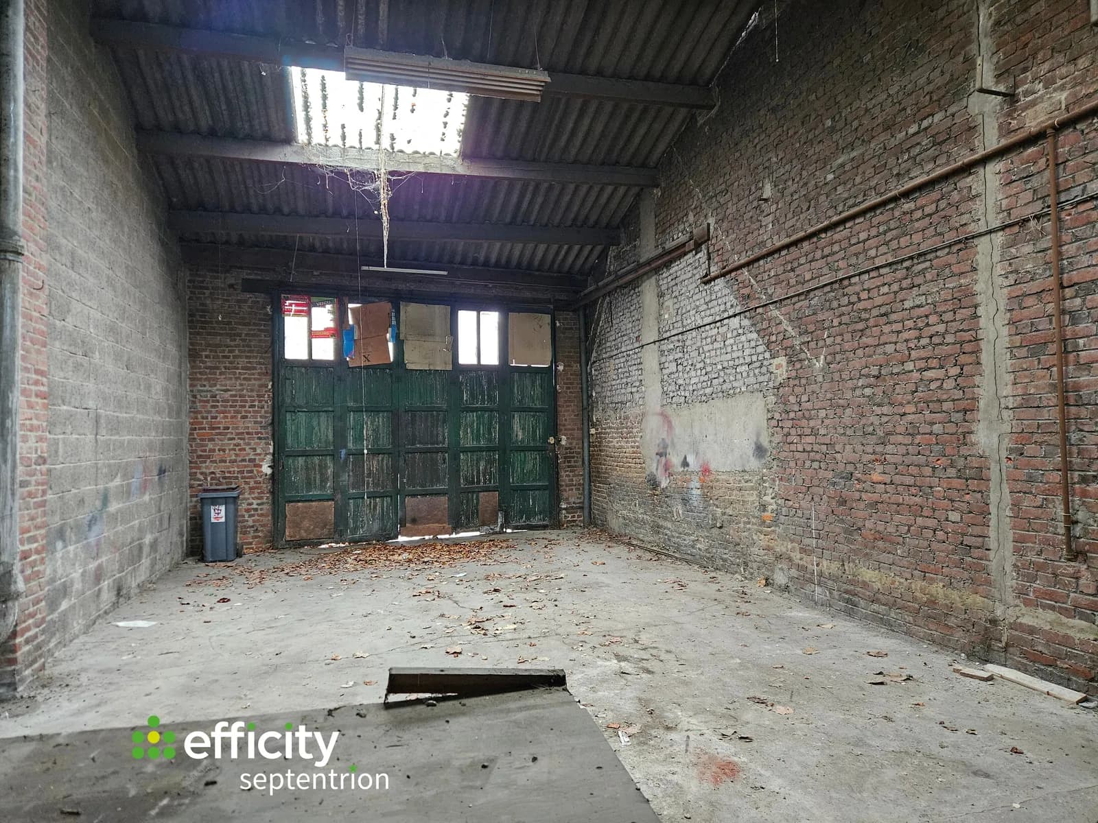 Immeuble 100 m² - Photo 1