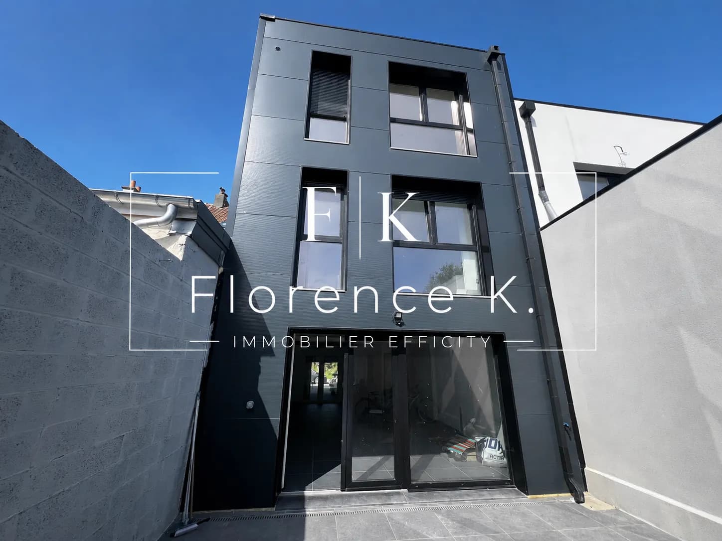 Immeuble 130 m² - Photo 1