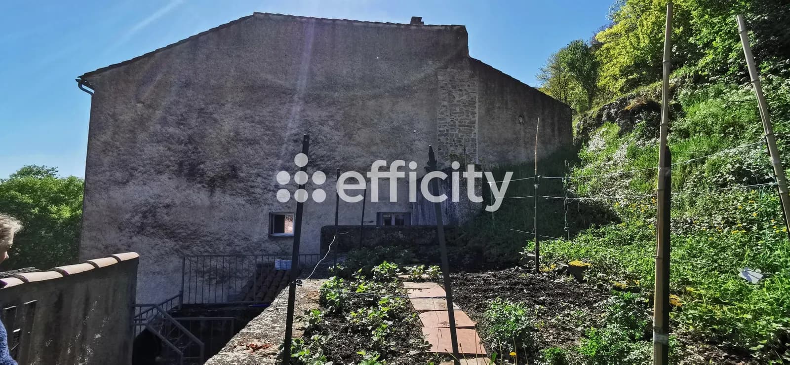 Immeuble de rapport 12 pièces 189 m² - Photo 1