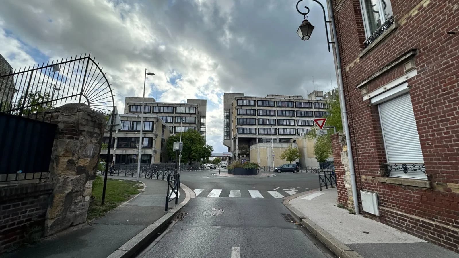Immeuble de rapport - Photo 1