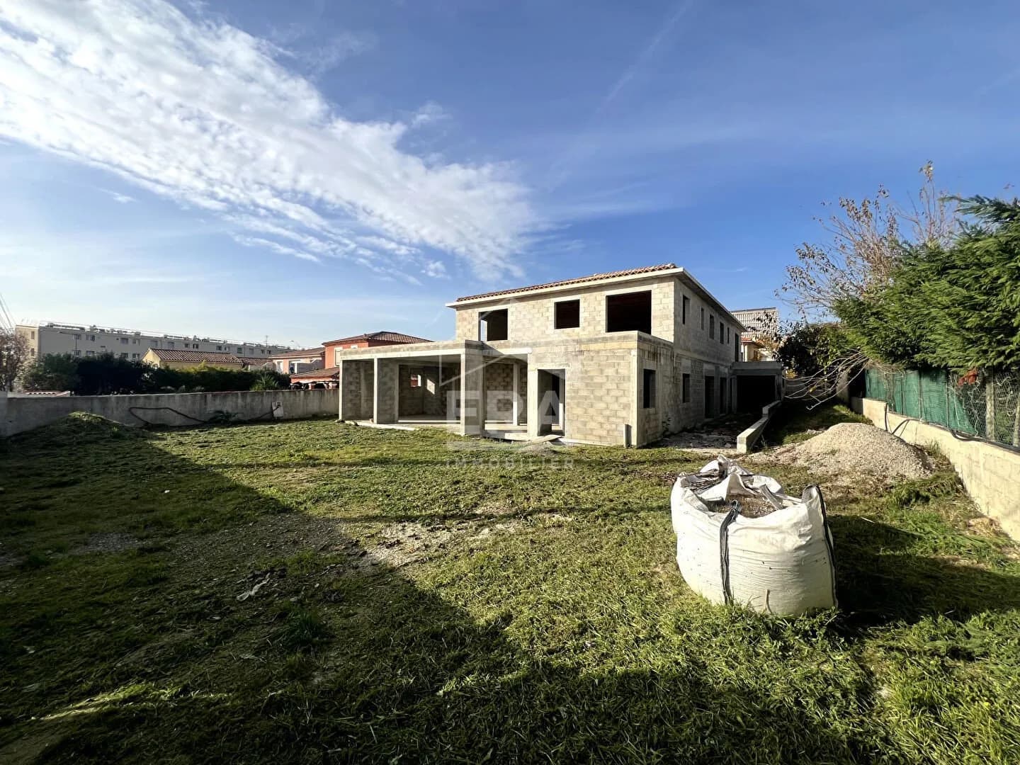 Immeuble 15 pièces 356 m² - Photo 1