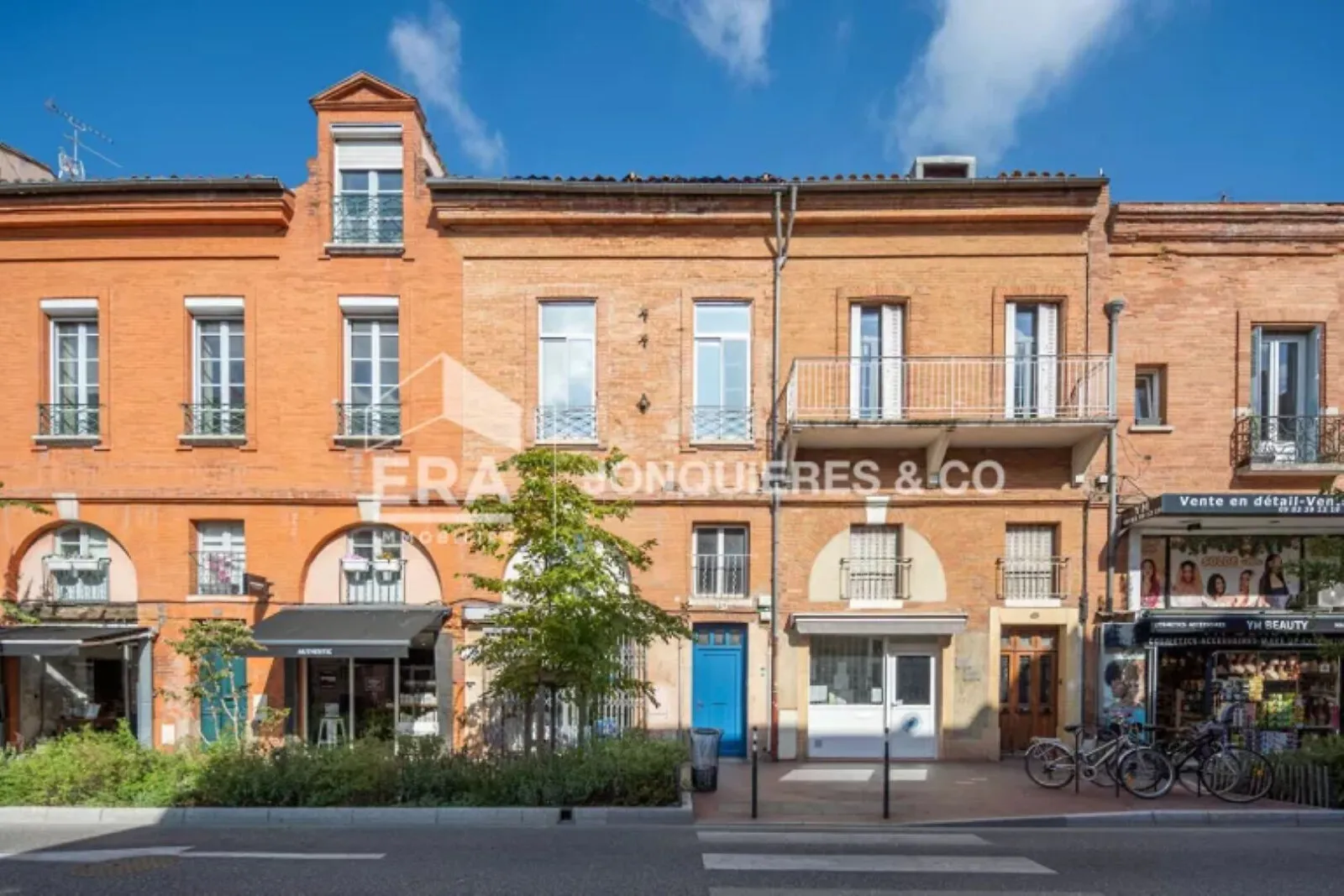 Immeuble 10 pièces 362 m² - Photo 1