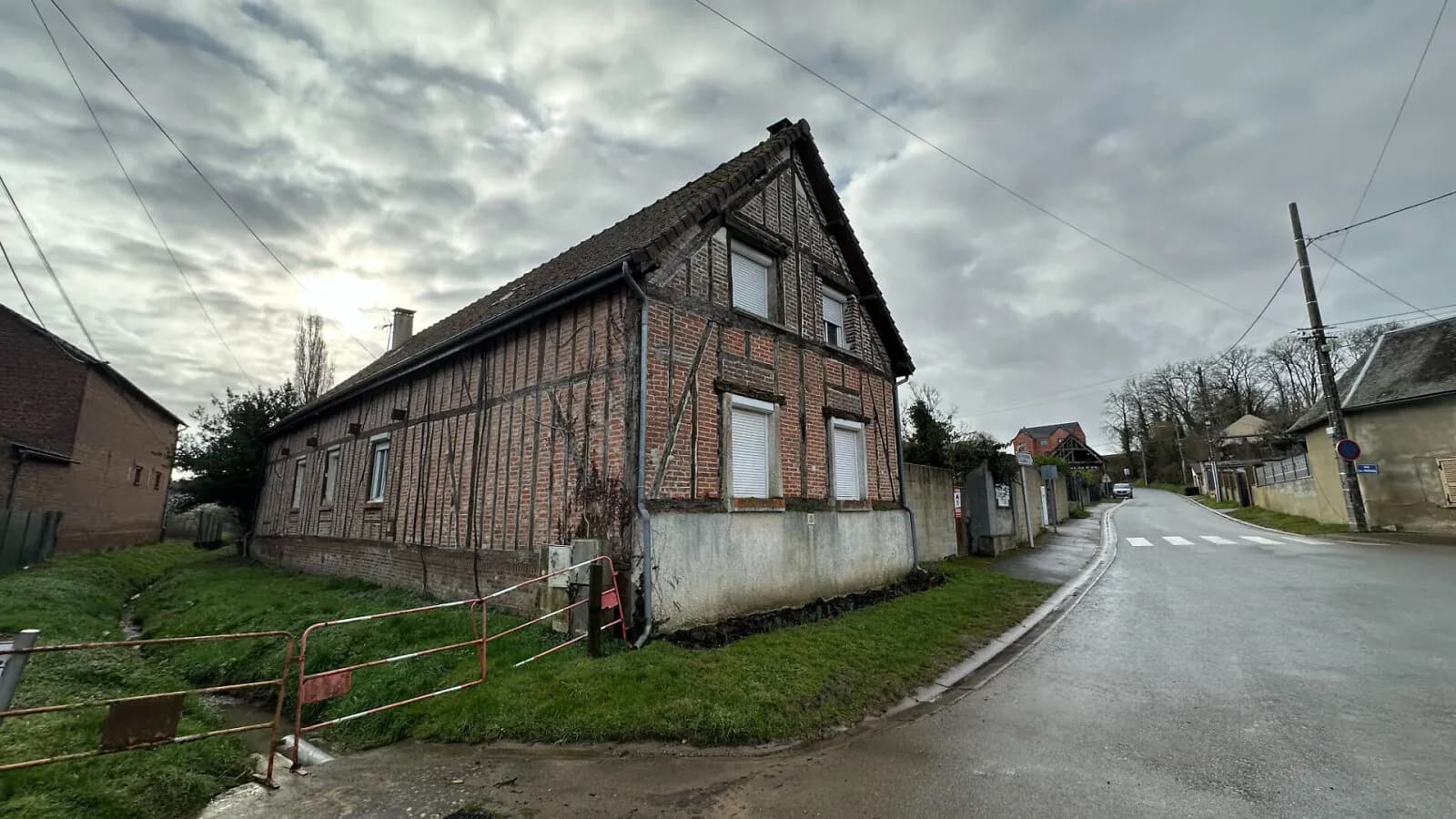 Immeuble de rapport 250 m² - Photo 1