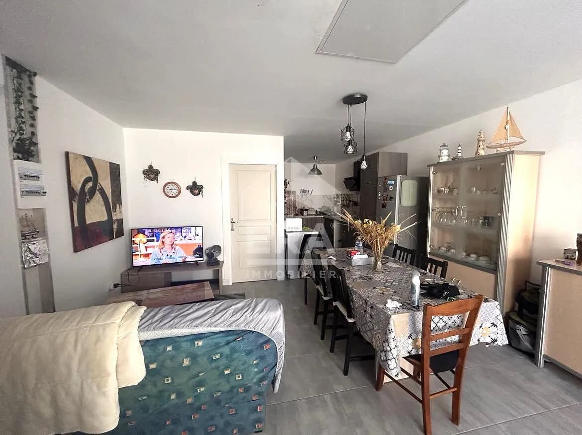 Immeuble de rapport 50 pièces 500 m² - Photo 1
