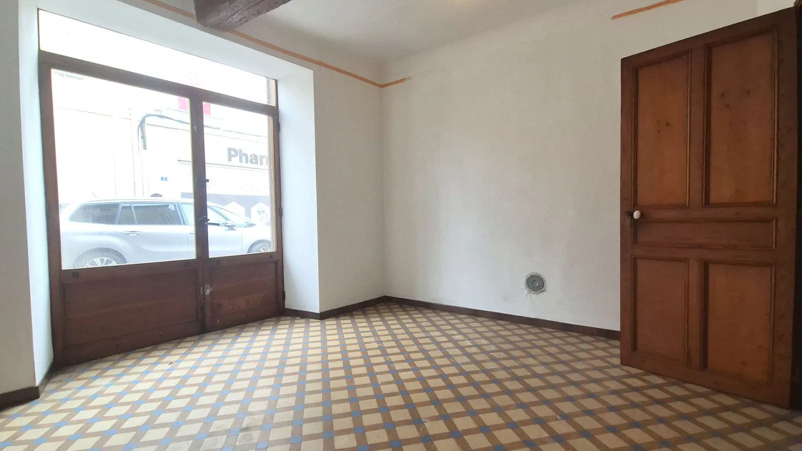 Immeuble 17 pièces 352 m² - Photo 1