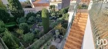 immeuble de rapport avec possibilité d'habiter 122 m² - Photo 1