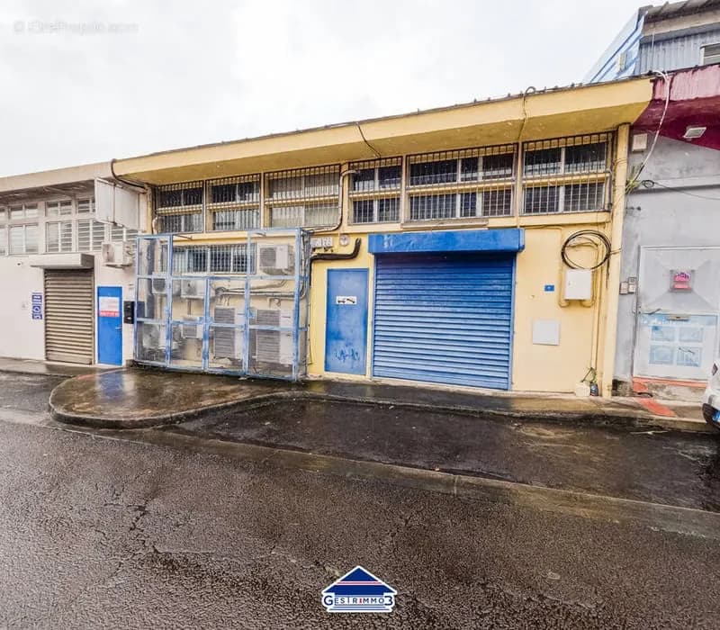 Immeuble à vendre - Photo 1