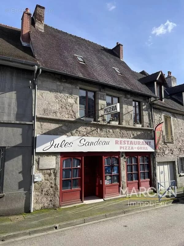 Vente immeuble aubusson proche centre-ville - Photo 1