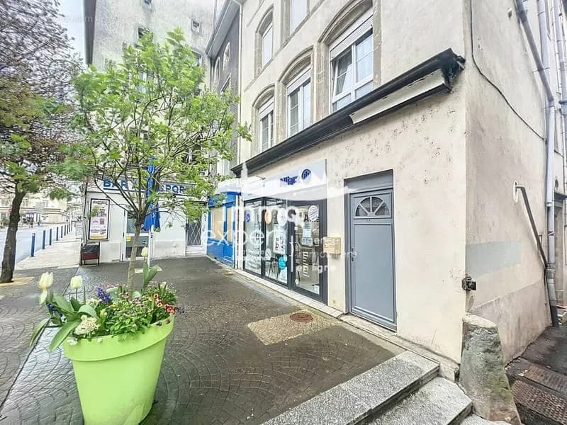 Immeuble de rapport à vendre Centre-ville de Mirecourt - Photo 1