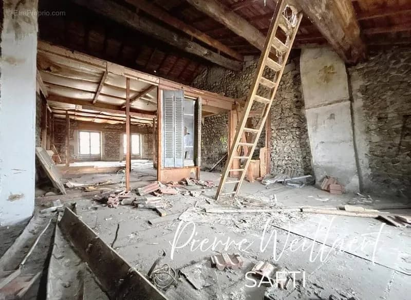 Immeuble de rapport 250 m² - Photo 1