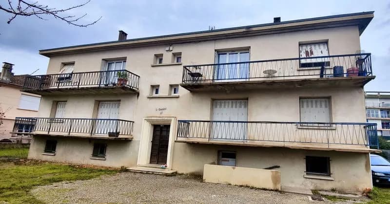 Immeuble de rapport à Romans sur Isère - Photo 1