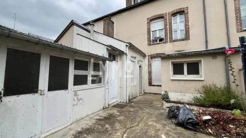 Immeuble de rapport 83 m² - Photo 1