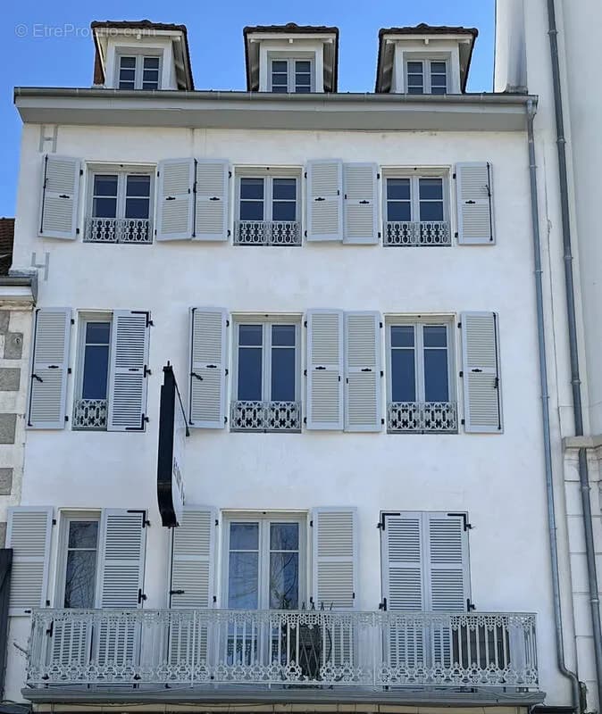 Jbi4525 - spécial investisseur immeuble de rapport centre vichy - Photo 1