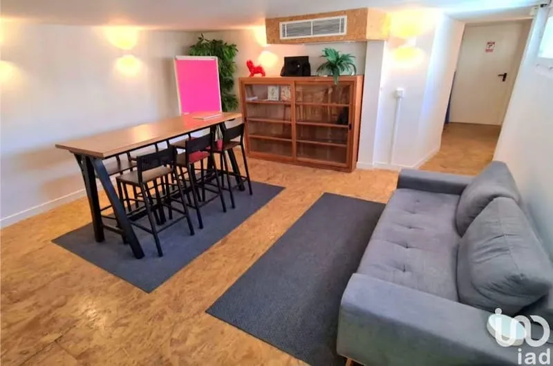 Immeuble 300 m² - Photo 1