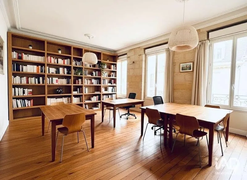 Immeuble 145 m² - Photo 1