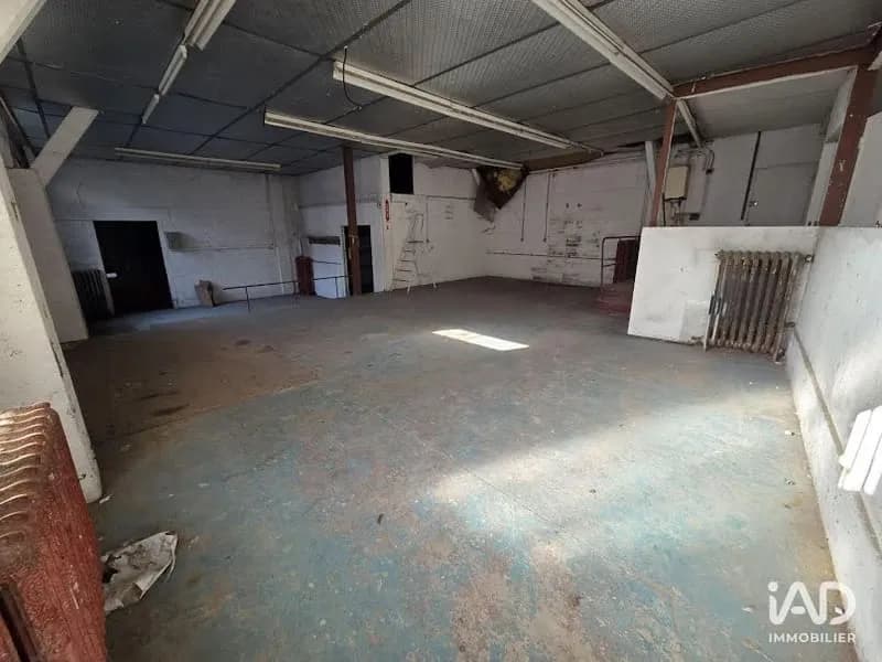 Immeuble 384 m² - Photo 1